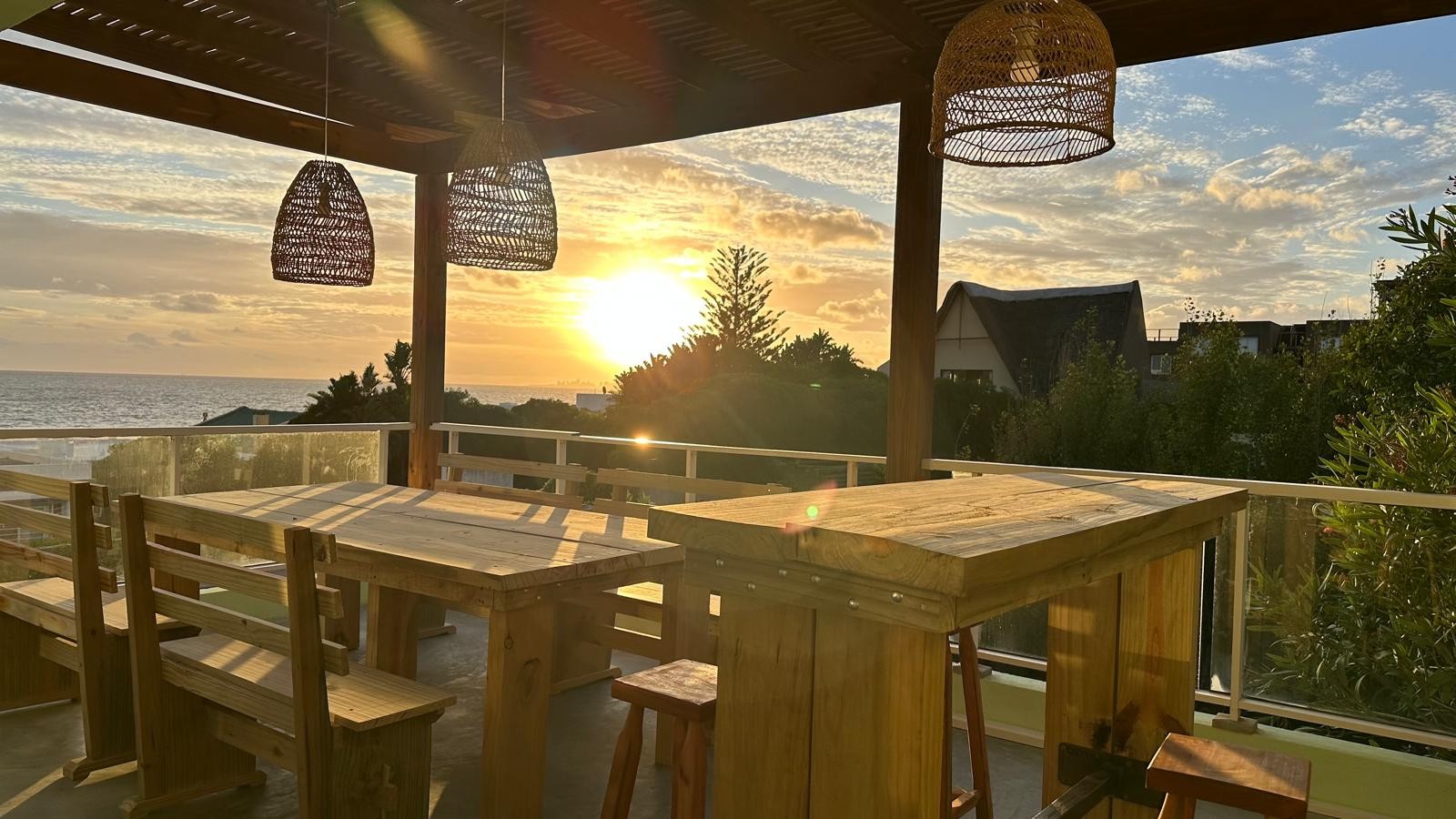 Lindisima casa en Manantiales con vistas al Mar y Punta del Este.